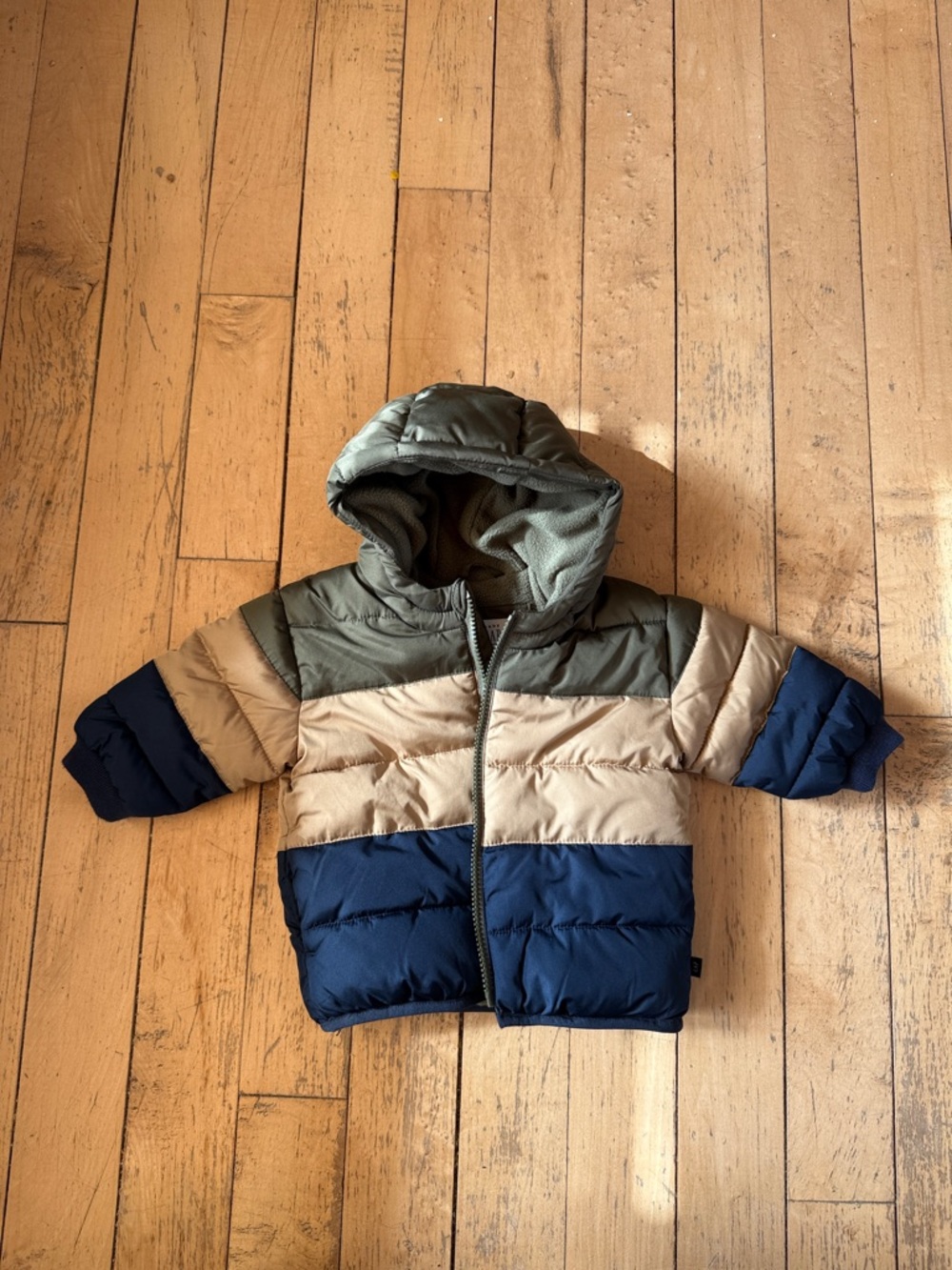 GAP Kids Colorblock Puffer Jacket in Olive, Tan & Navy